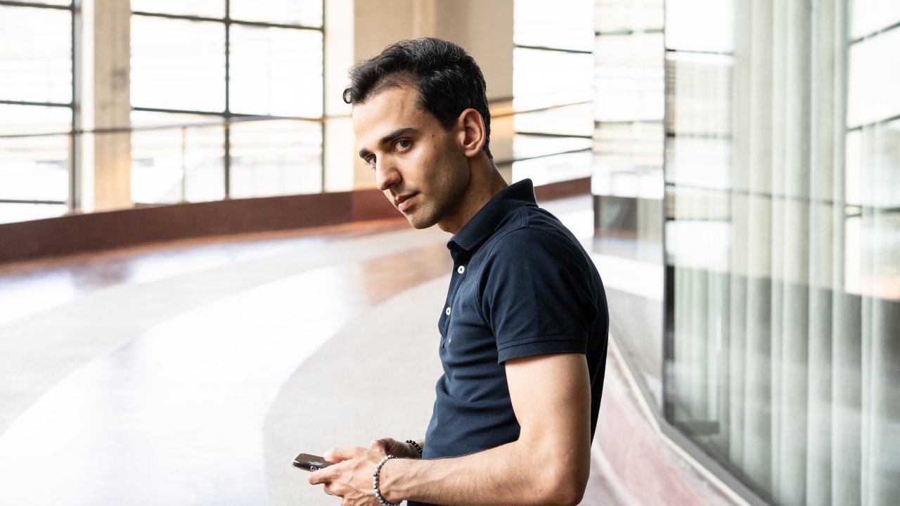 De Tijd feature on Nima Chitgar and Saply